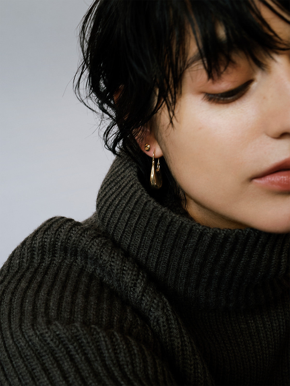 DORIC ØRERING SMALL GULD PAR