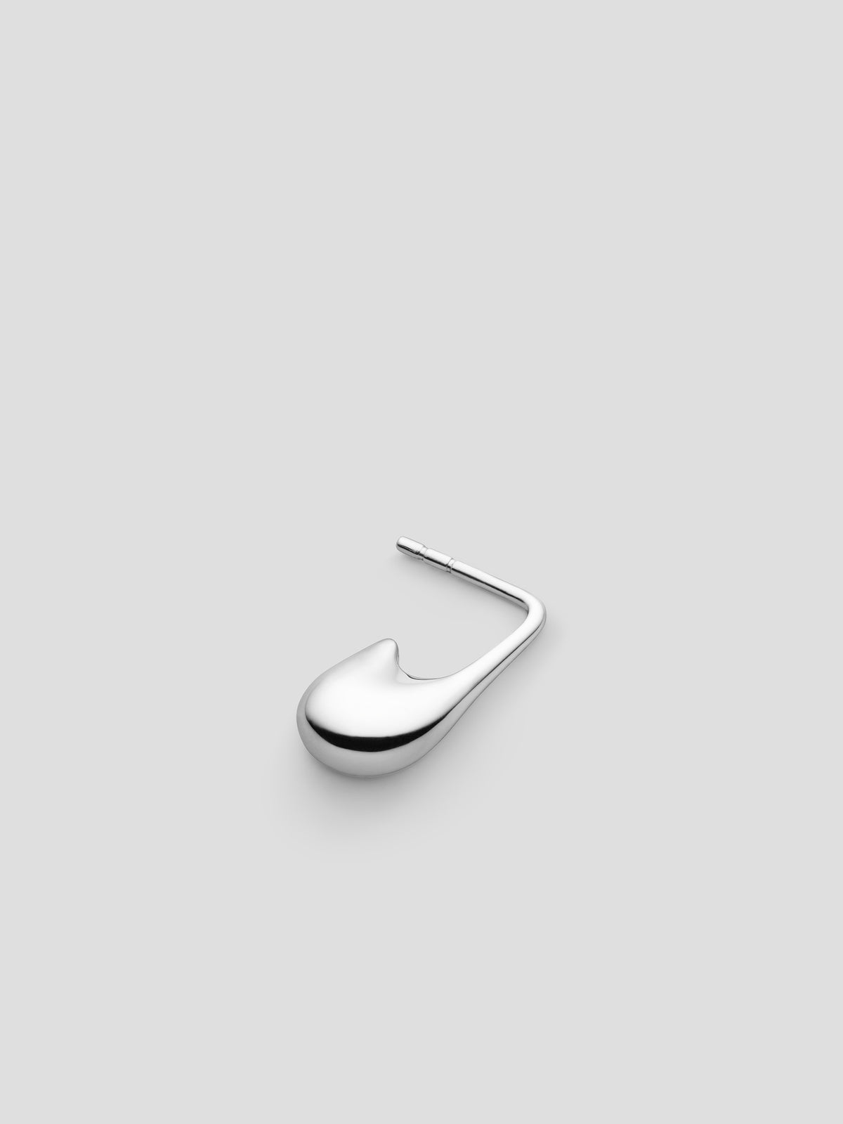 Doric Earring Tiny in sterling silver, product view