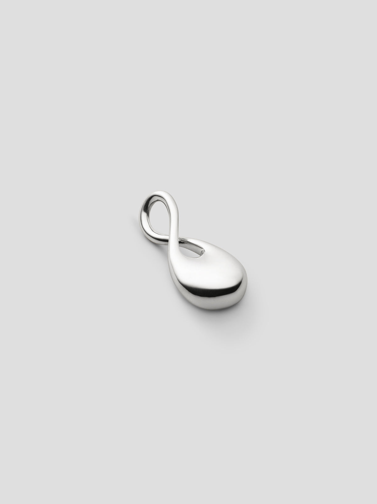 Doric Pendant Tiny in sterling silver, product view