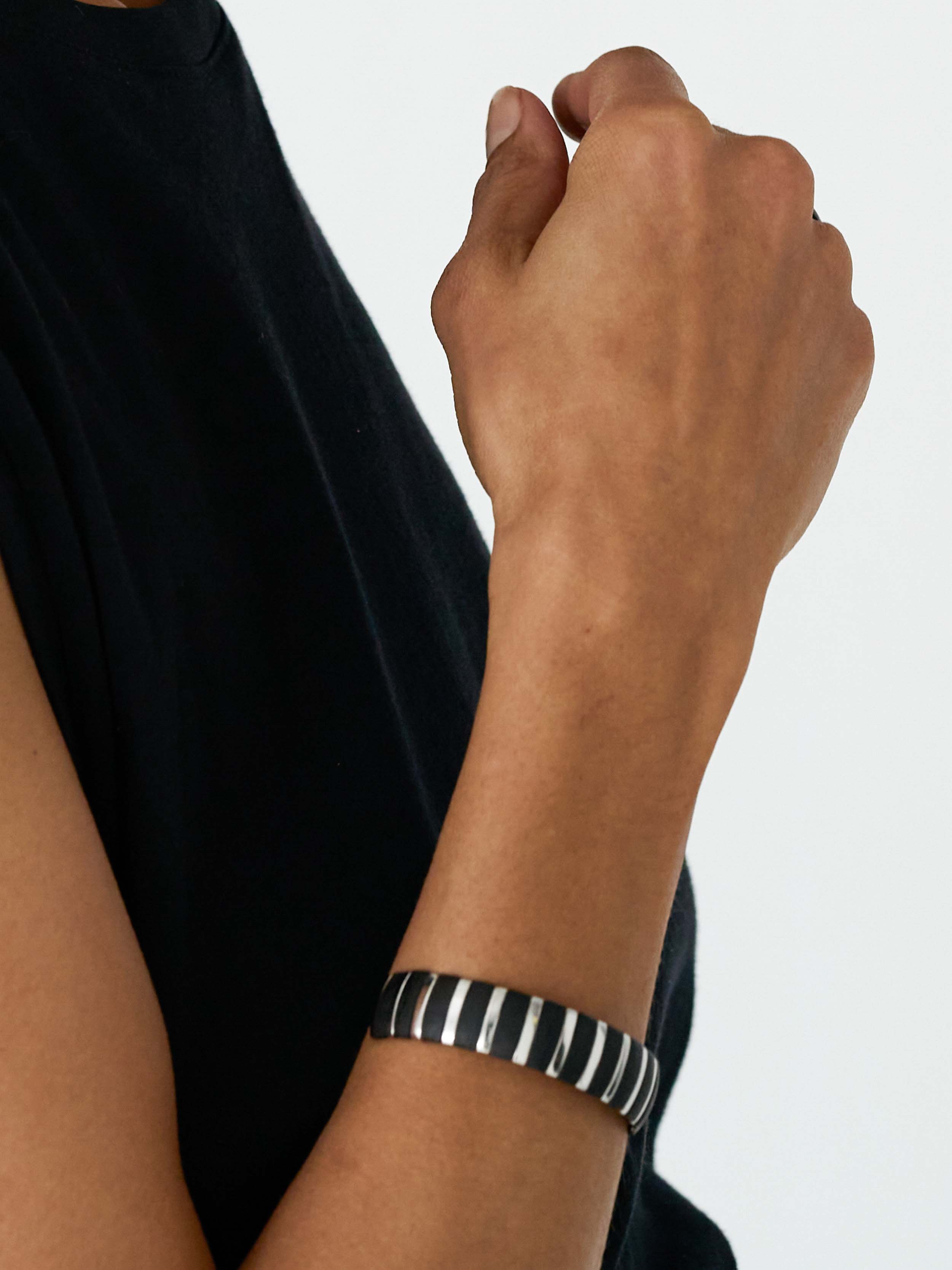 HELENA BRACELET MEDIUM