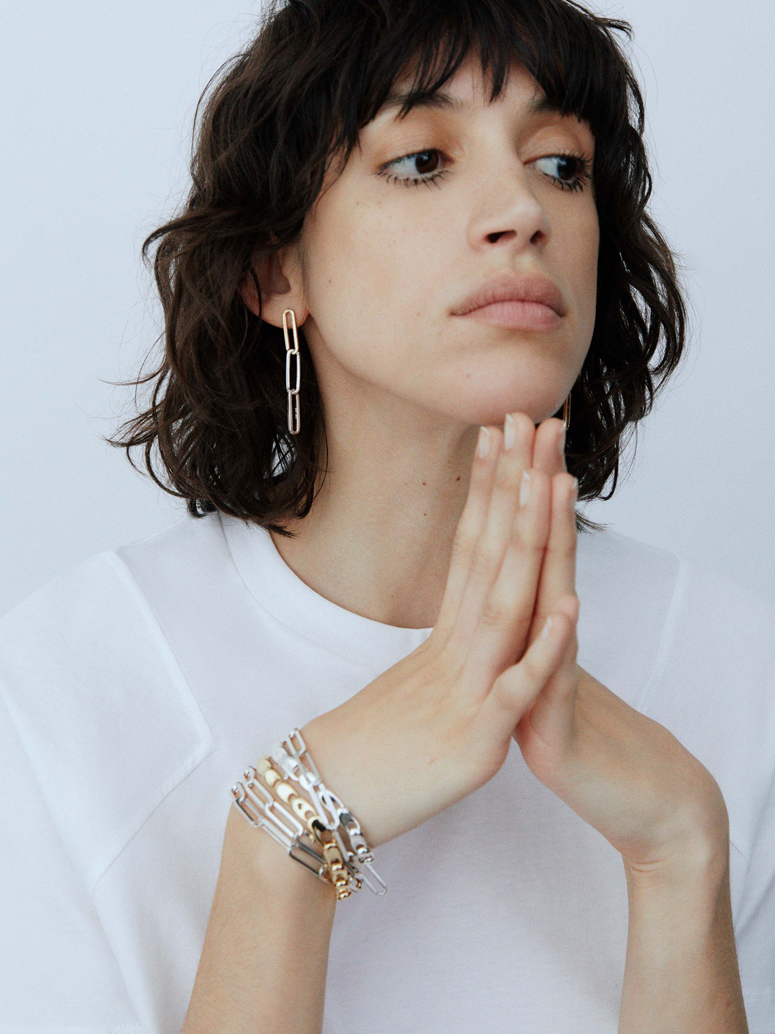 THE SIGH III EARRING