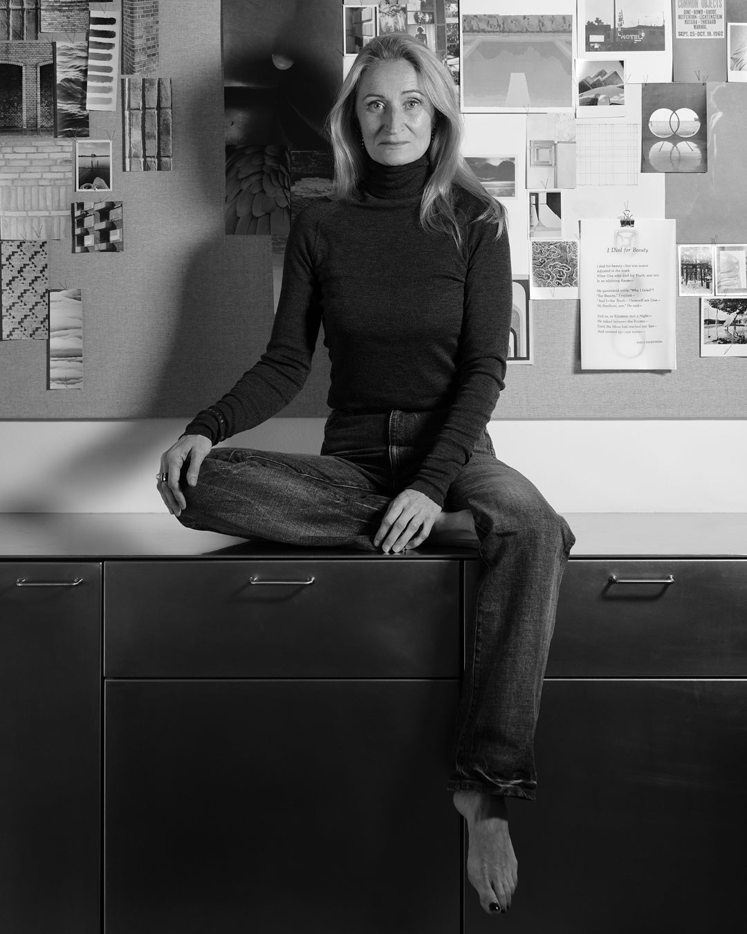  Sarah Mullertz wearing KINRADEN