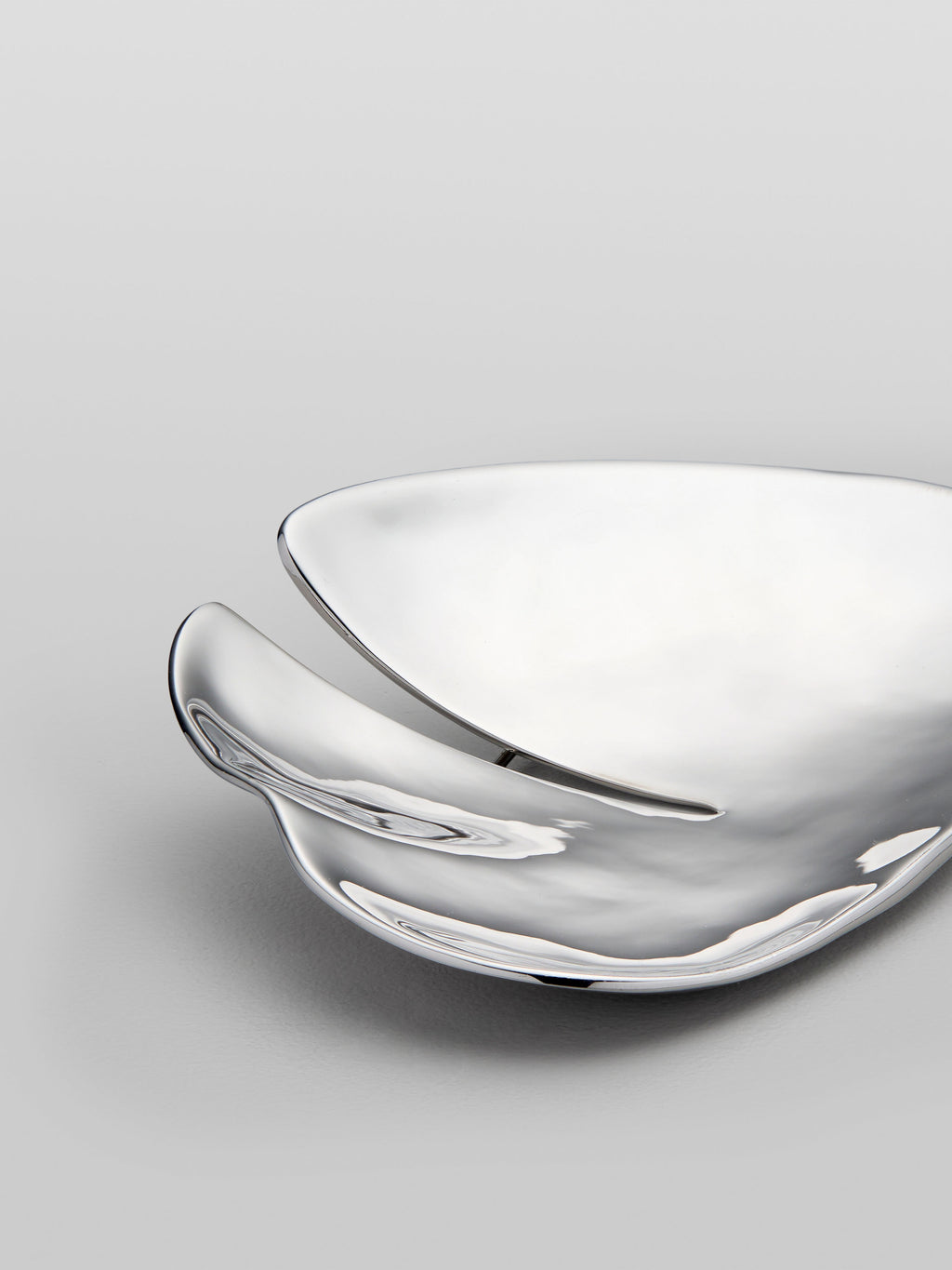 FLORIS BROOCH