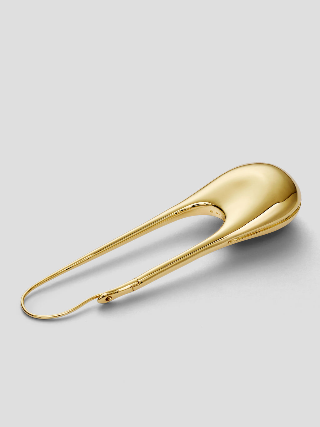 IONIC EARRING