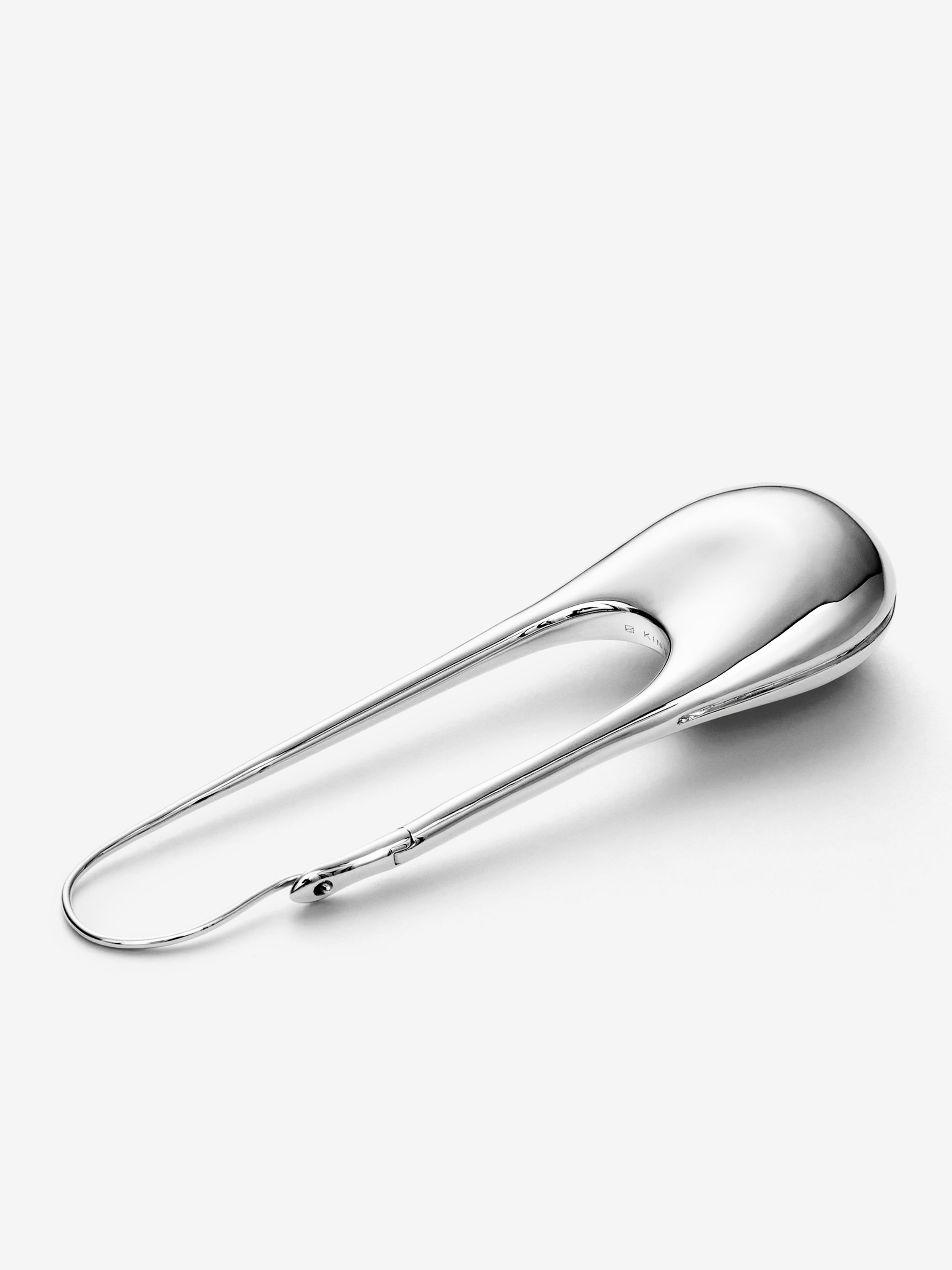 IONIC EARRING