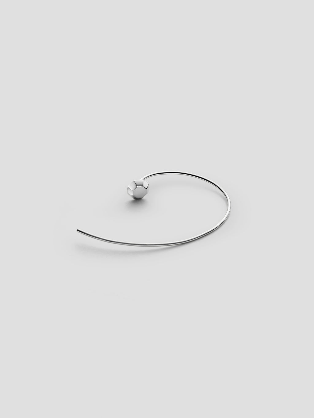 KINSMEN EARRING